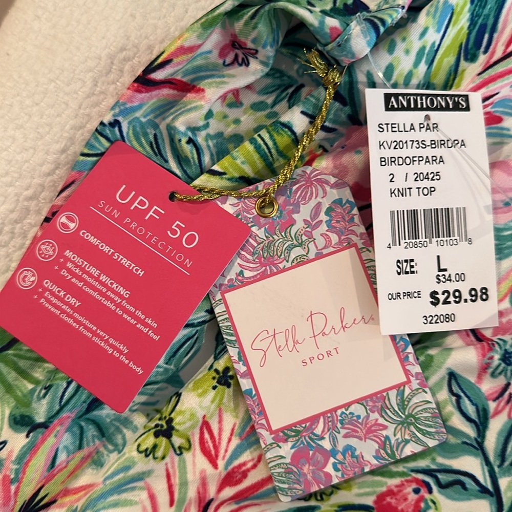 Floral Sleeveless Top - Picture 5 of 5